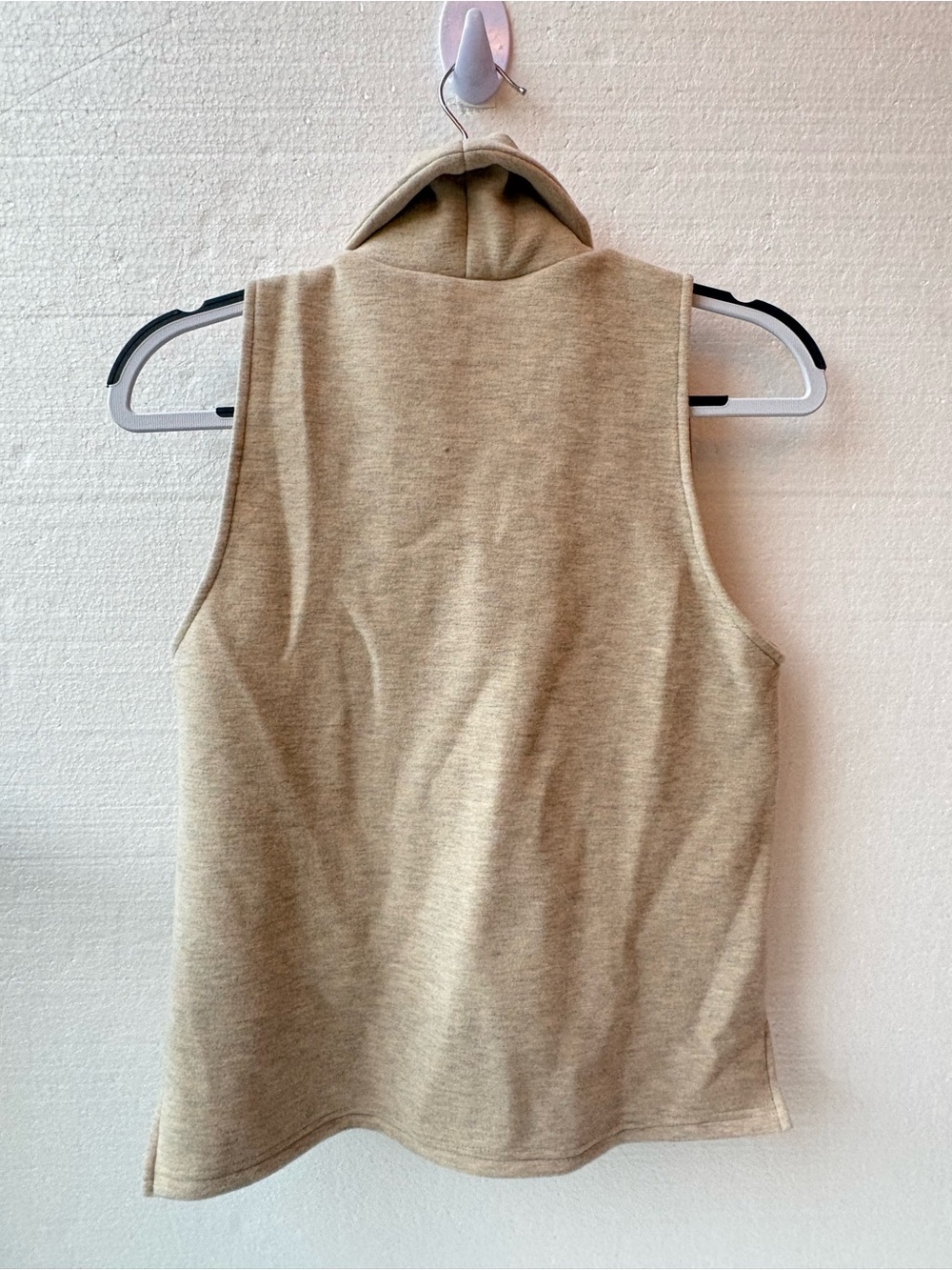 NWT OGL Move Sleeveless Turtleneck Knit Top Beige Minimalist Size Small - Picture 12 of 14